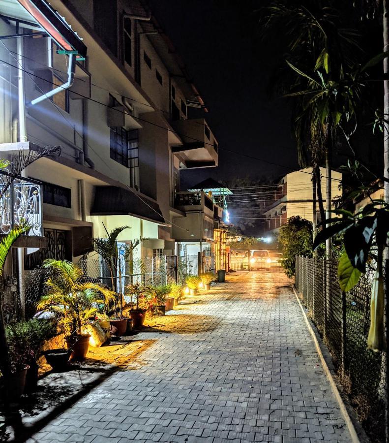 Townhouse - The Urban Inn Dibrugarh Εξωτερικό φωτογραφία